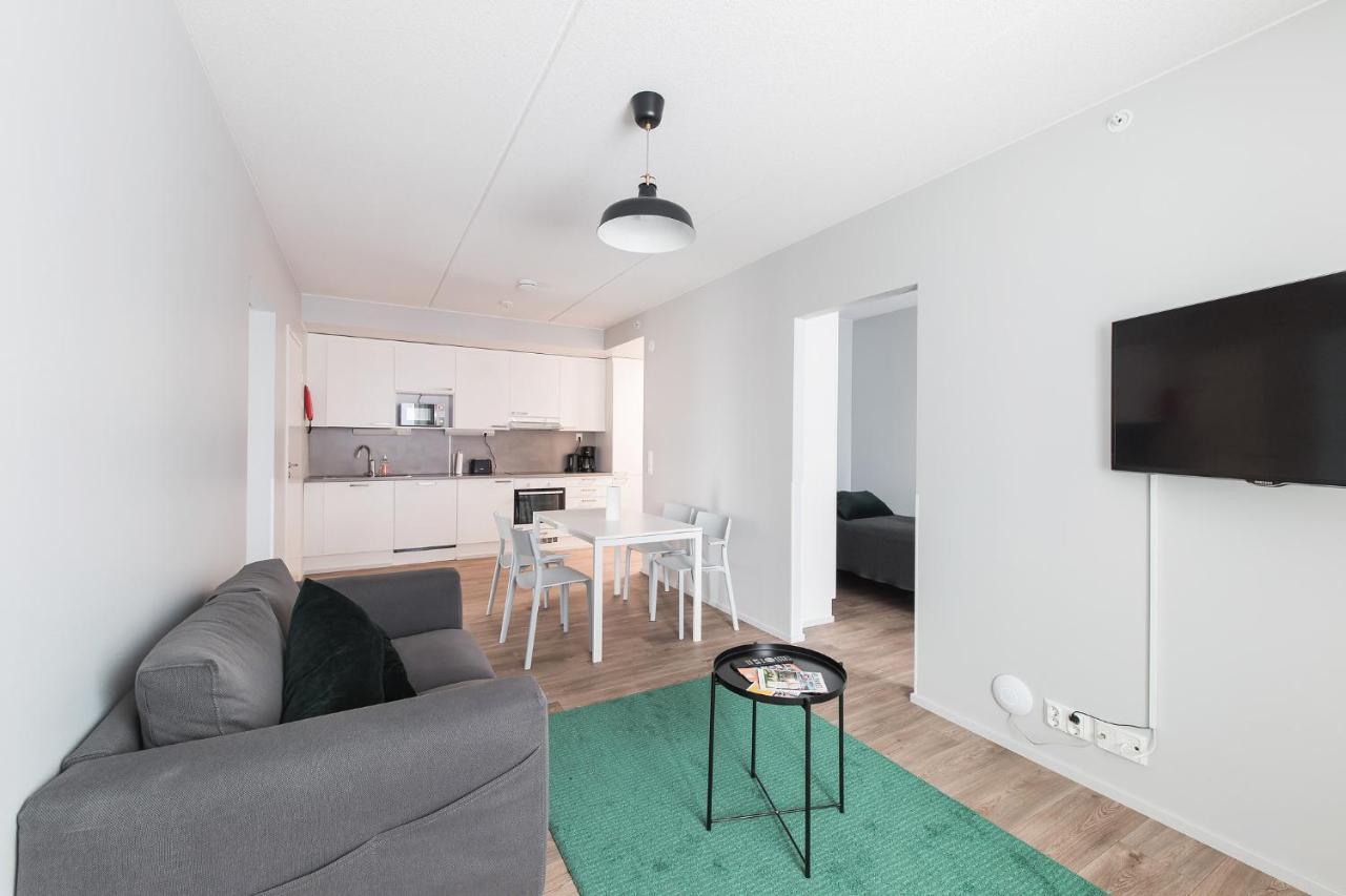 Forenom Serviced Apartments Vantaa Neilikkatie Buitenkant foto