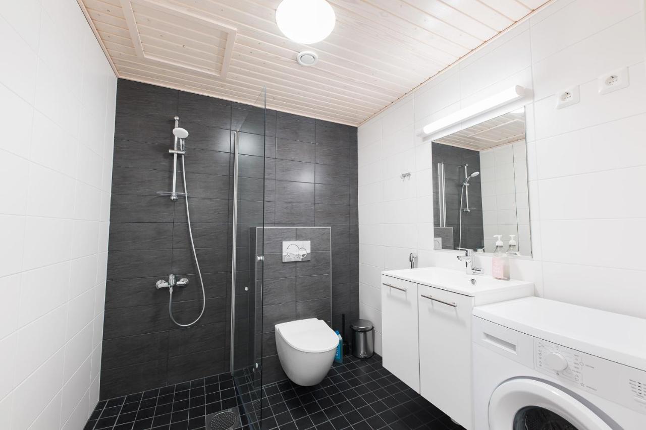 Forenom Serviced Apartments Vantaa Neilikkatie Buitenkant foto